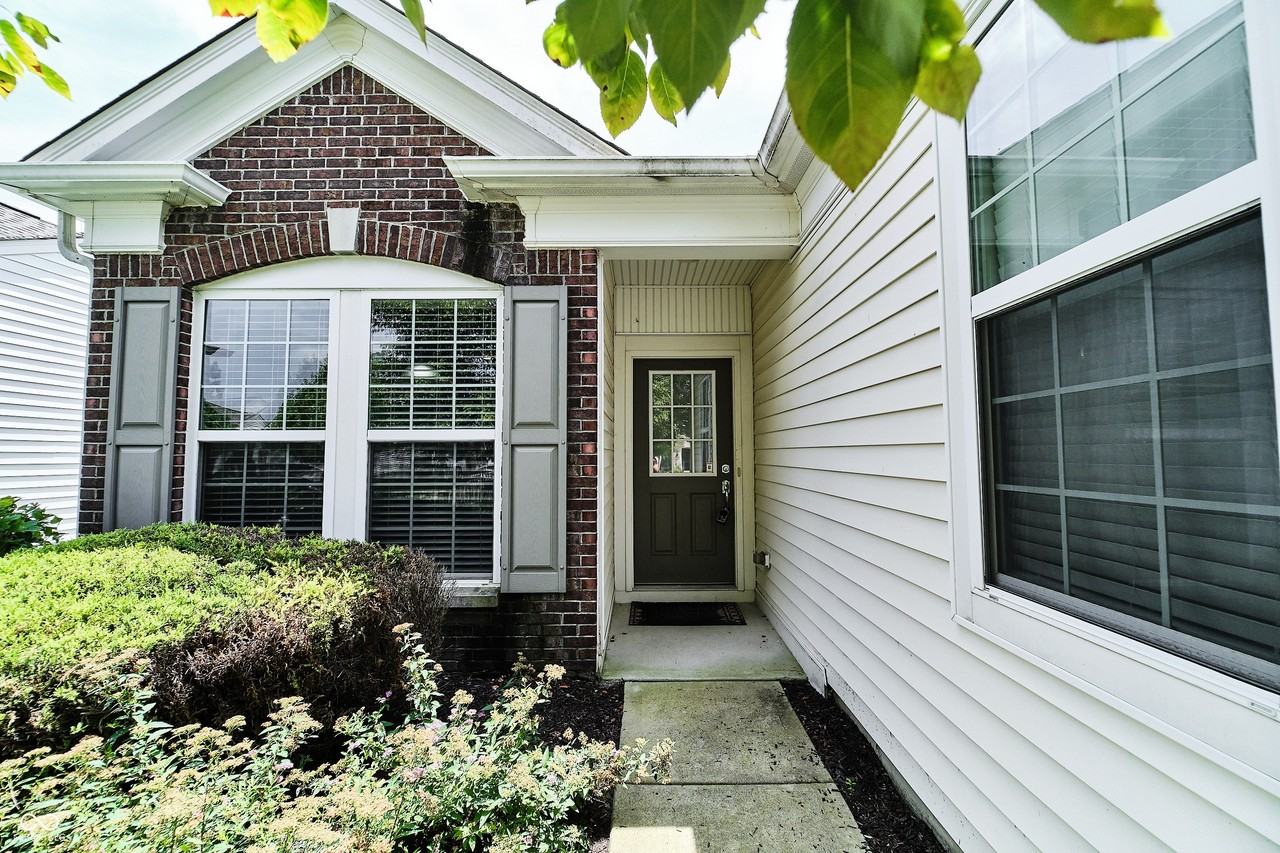 16041 Marsala Dr - Photo 4 of 50