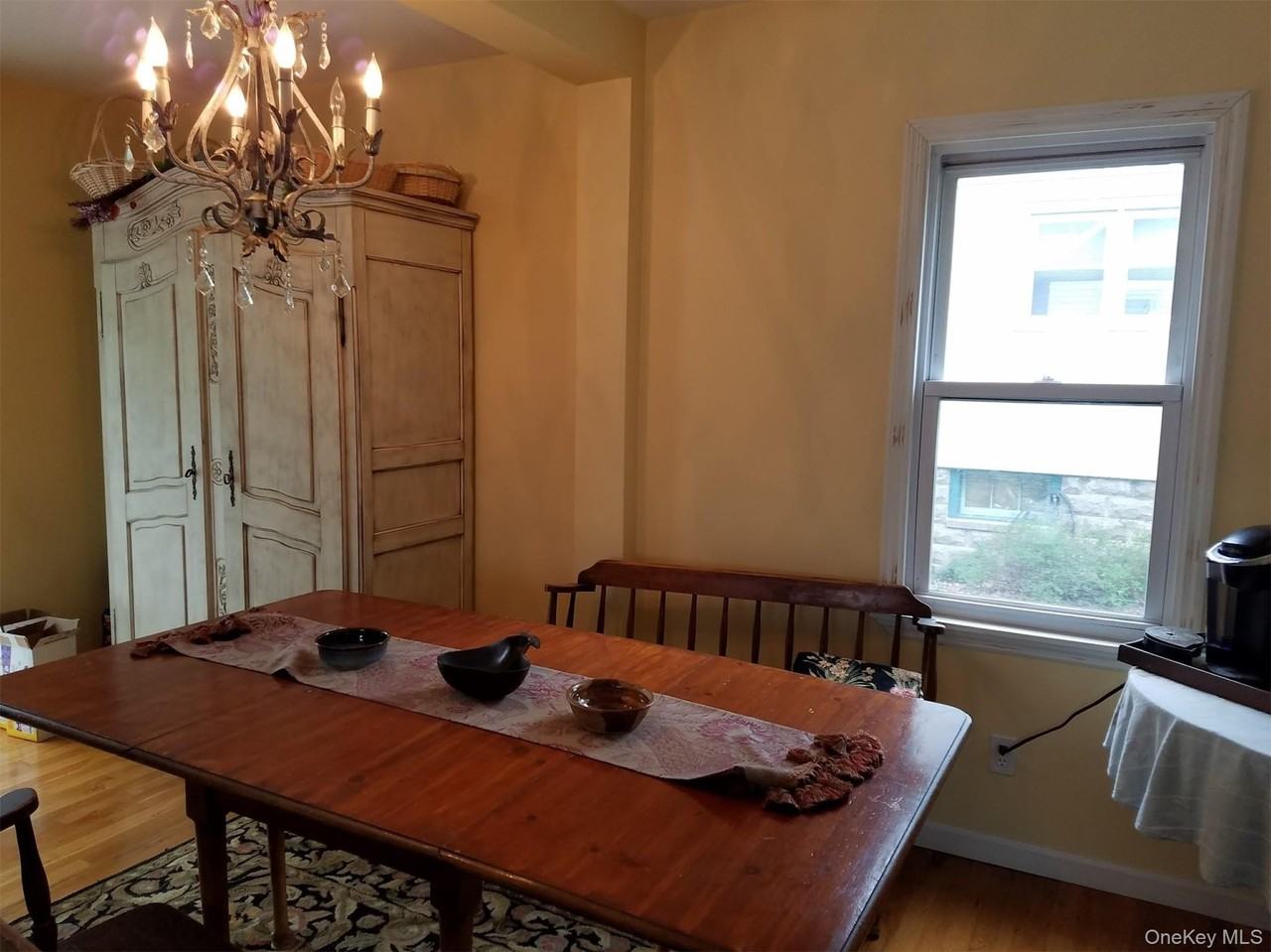 124 Murray Ave - Photo 2 of 14