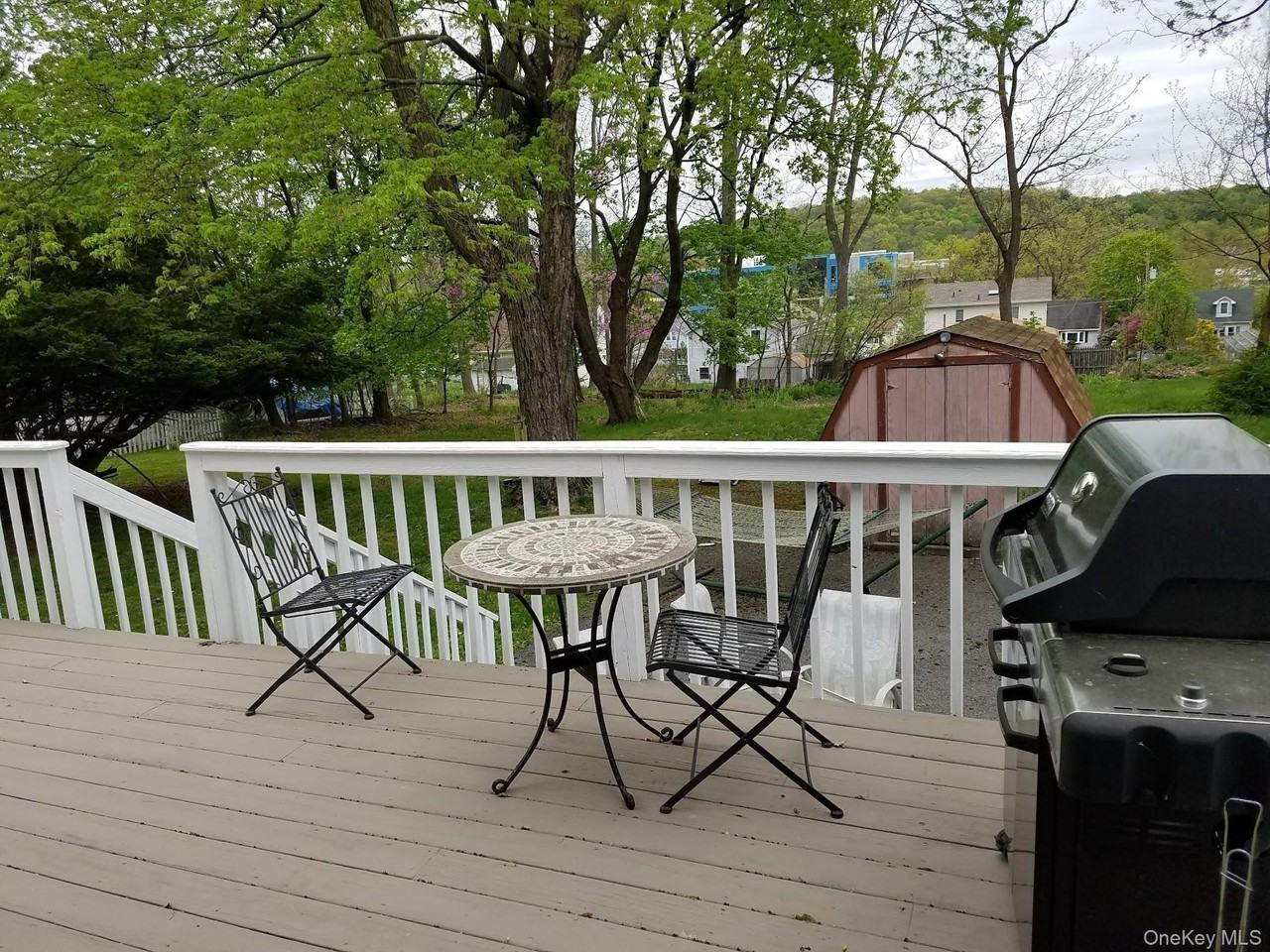 124 Murray Ave - Photo 3 of 14