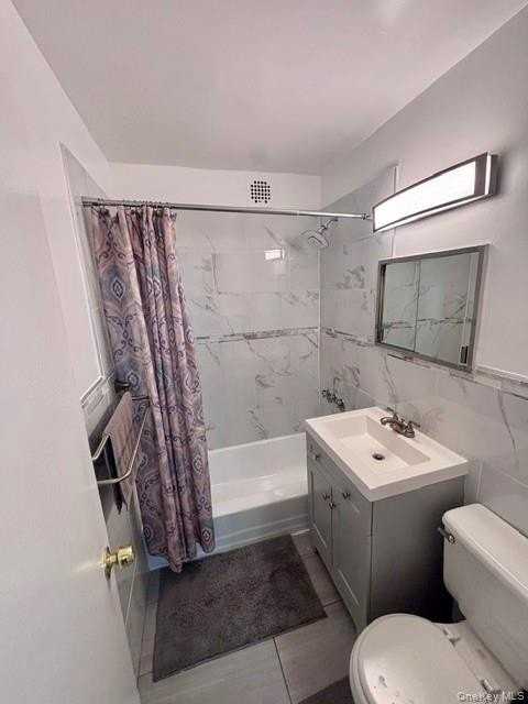 3363 Sedgwick Ave #5L - Photo 5 of 11