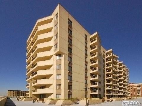 360 Shore Rd #8H