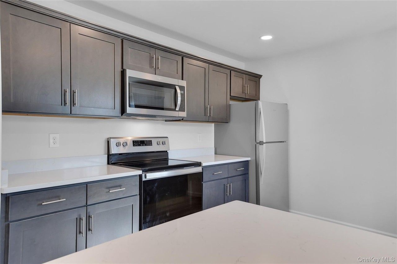 206 Golf Links Rd #721 - Photo 4 of 11