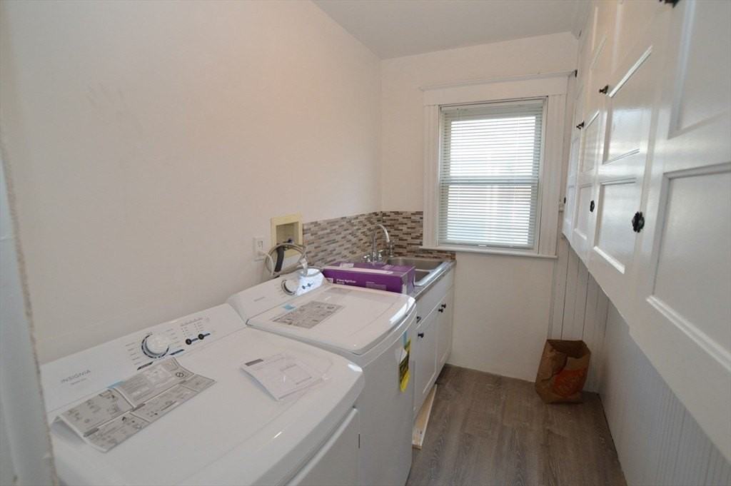 71 Proctor St #2 - Photo 4 of 8