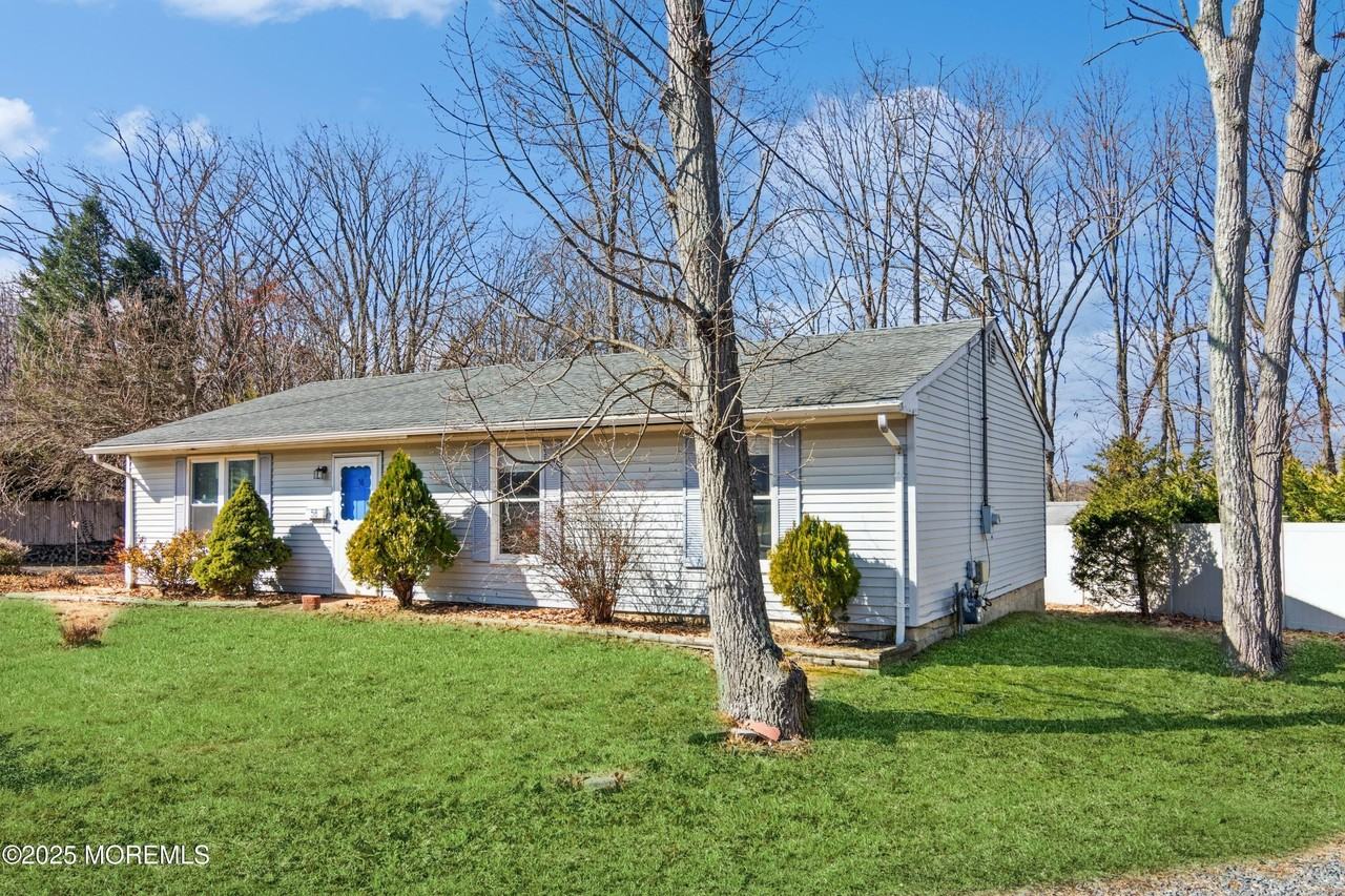 58 Dodd St - Photo 2 of 22