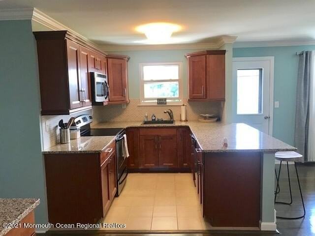 54 Wharfside Dr #54 - Photo 5 of 13