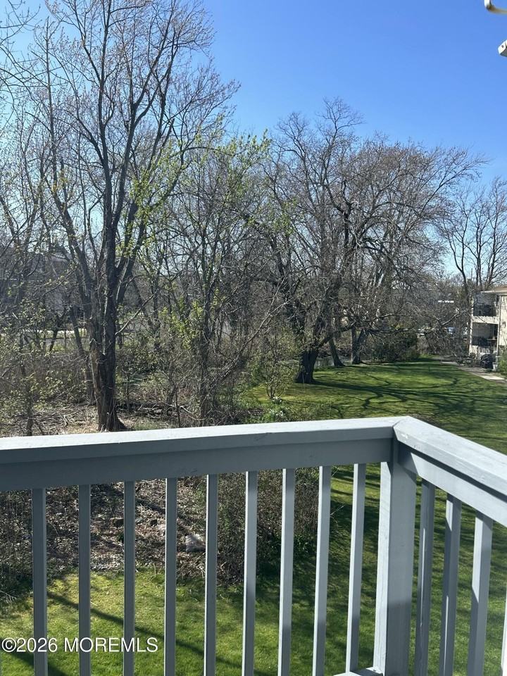 105 Mount Ln #7 - Photo 3 of 13