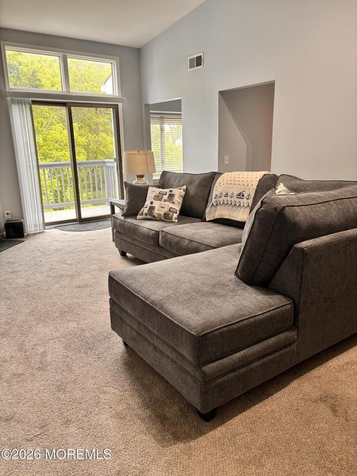 105 Mount Ln #7 - Photo 4 of 13