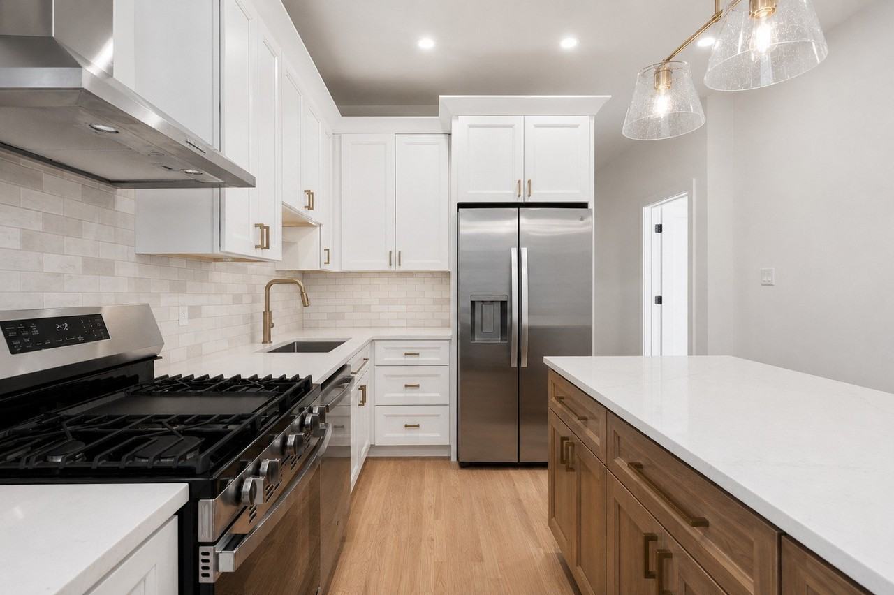 848 W George St #3 - Photo 5 of 18