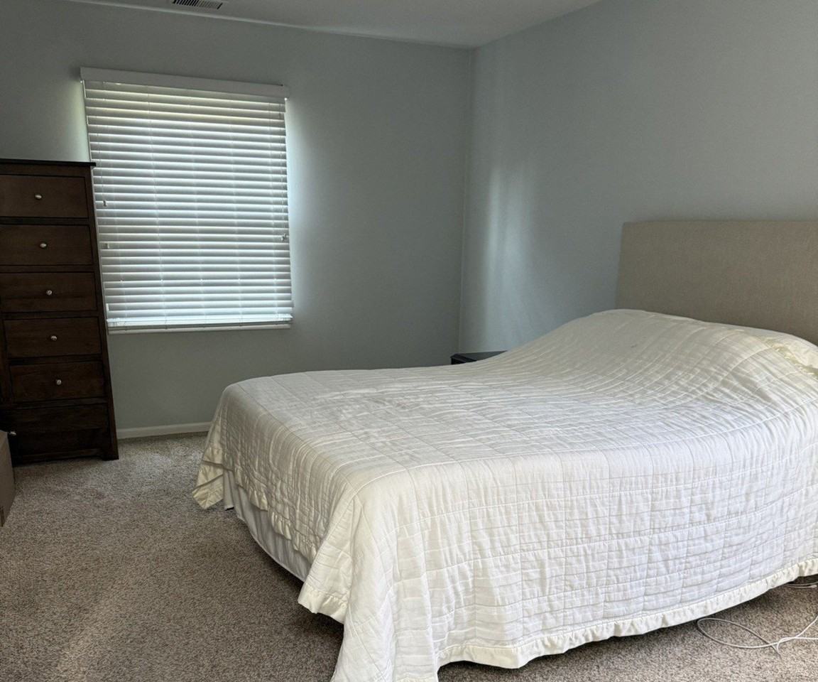 1907 Gresham Cir #C - Photo 5 of 8