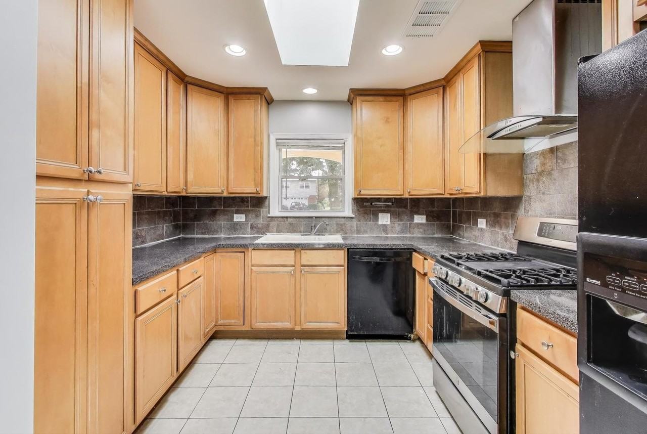 615 The Ln - Photo 6 of 24