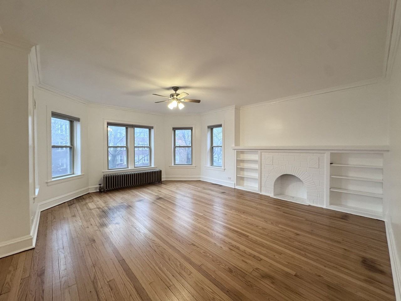 4752 N Virginia Ave #1S - Photo 3 of 23