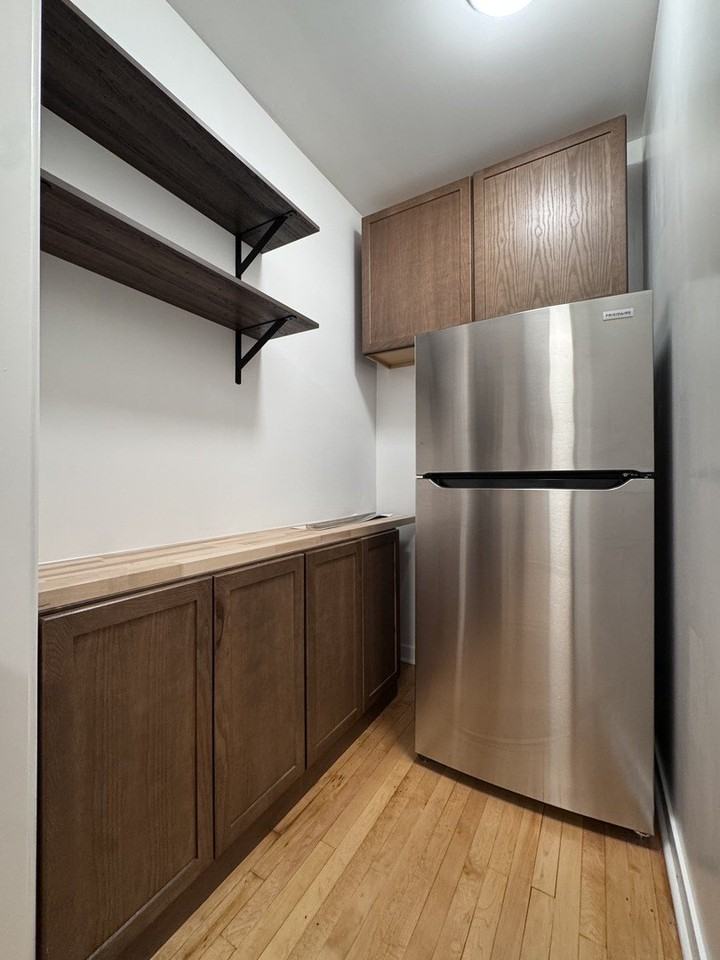 4752 N Virginia Ave #1S - Photo 6 of 23