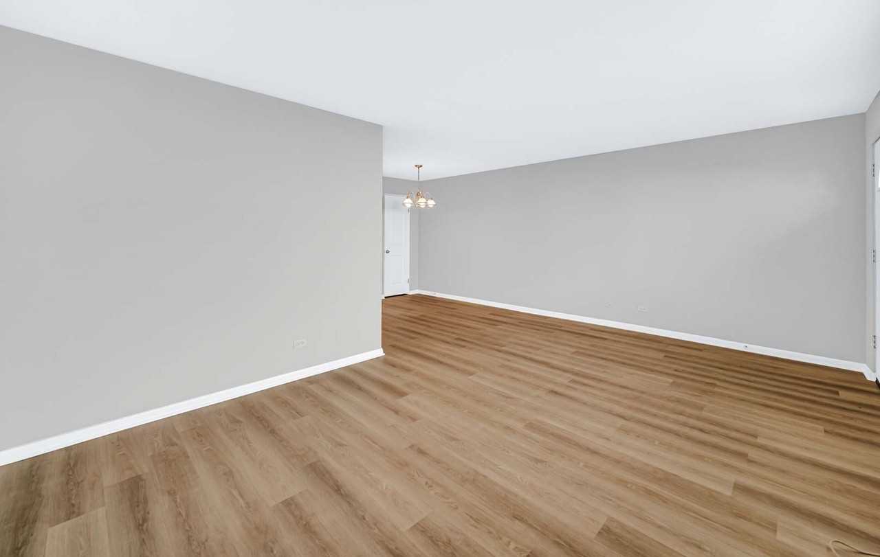 413 Wilson St #C - Photo 3 of 11
