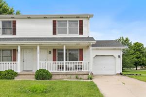 featured image of 1435 Moluf St