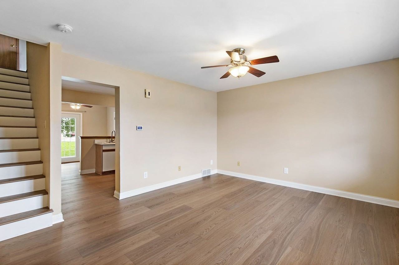 1435 Moluf St - Photo 3 of 16