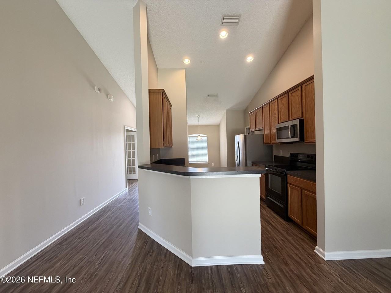 6902 Southern Oaks Dr W - Photo 3 of 19