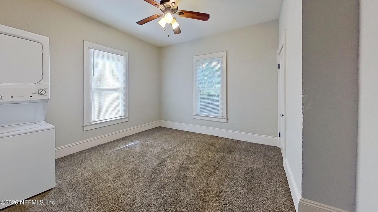 2025 N Laura St - Photo 6 of 16