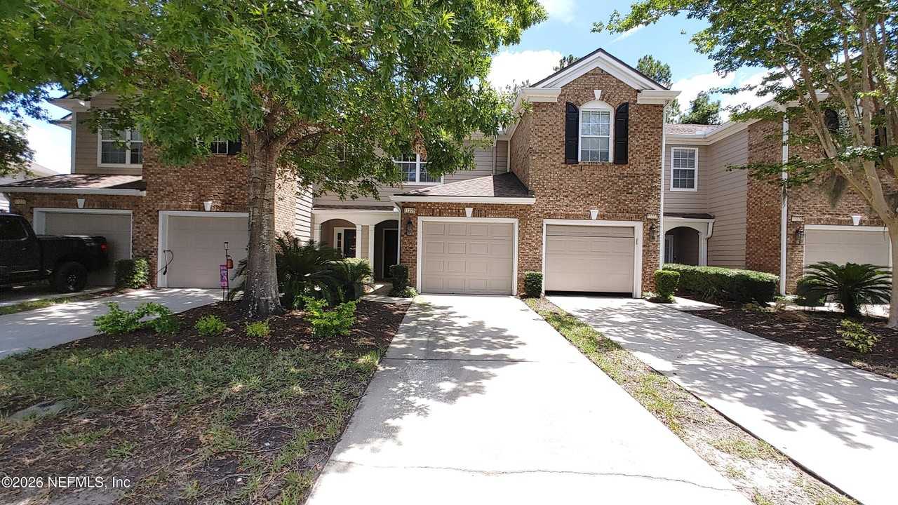 11225 Campfield Cir - Photo 2 of 26