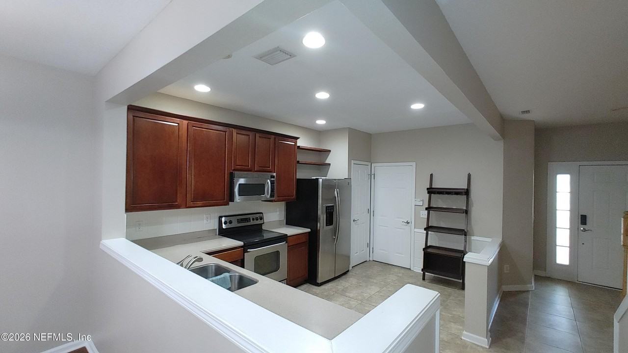 11225 Campfield Cir - Photo 7 of 26