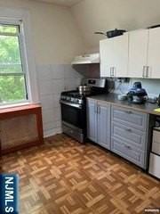 117 Christie St - Photo 4 of 9