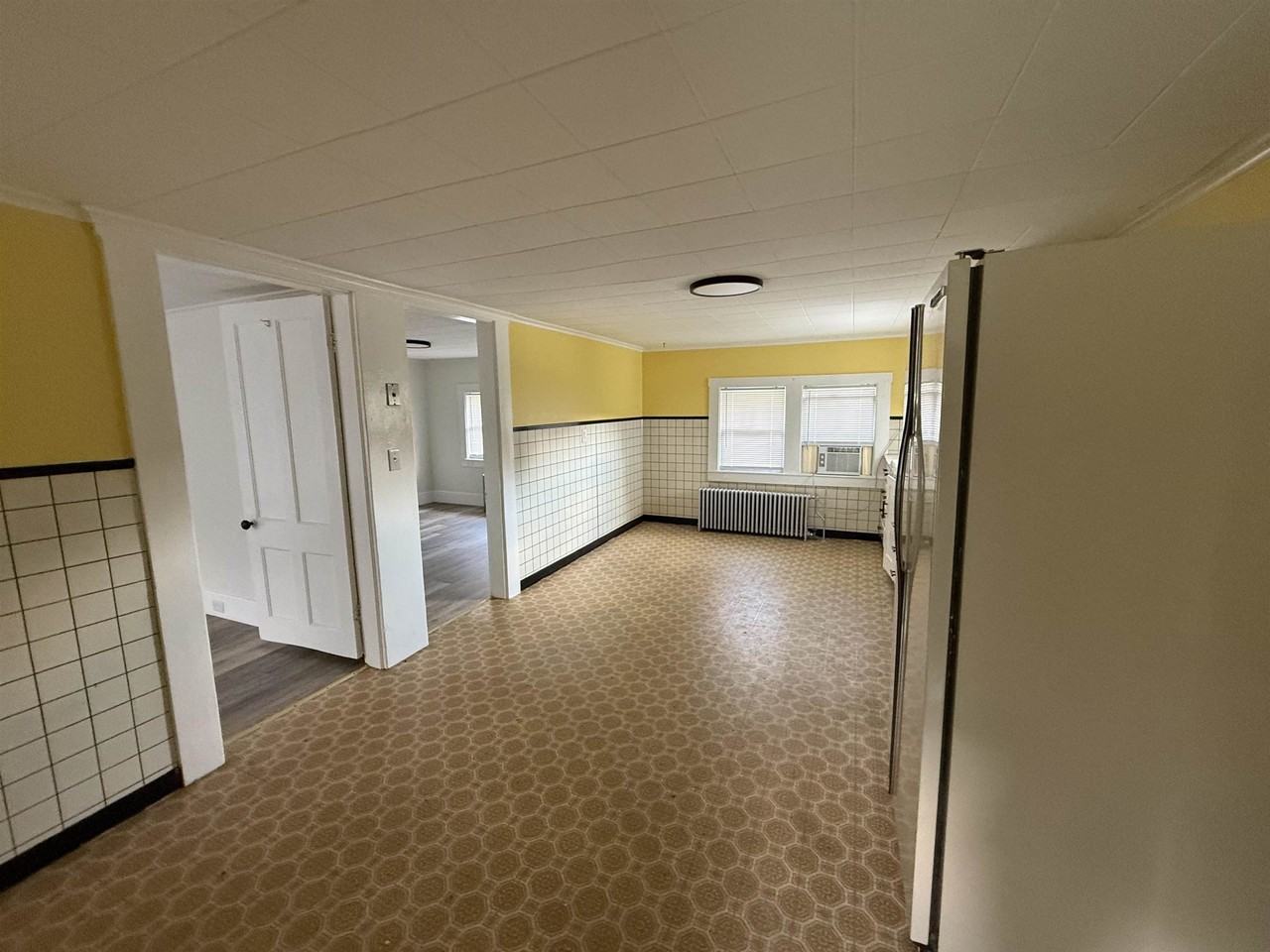 36 Jefferson St - Photo 5 of 12