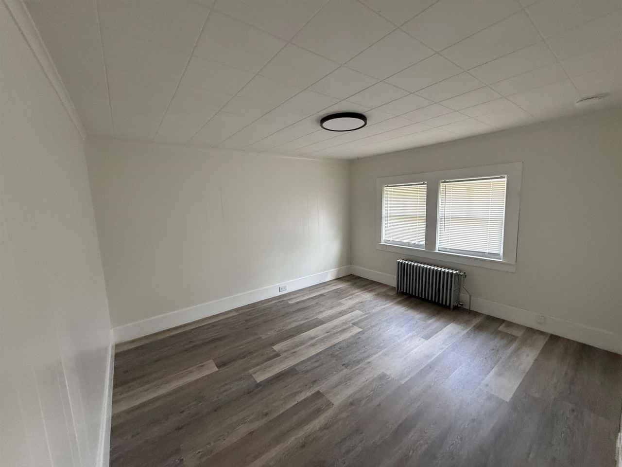 36 Jefferson St - Photo 7 of 12