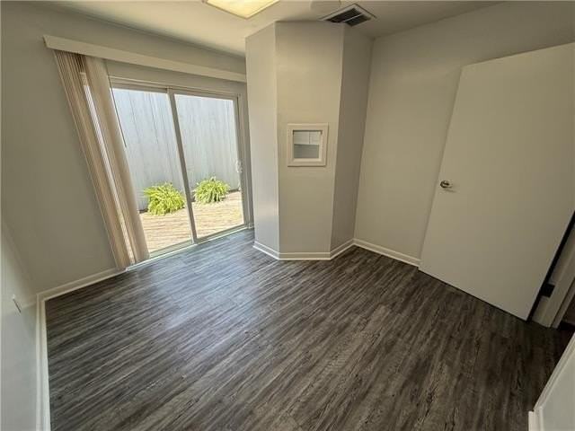 4304 S Claiborne Ave - Photo 6 of 10