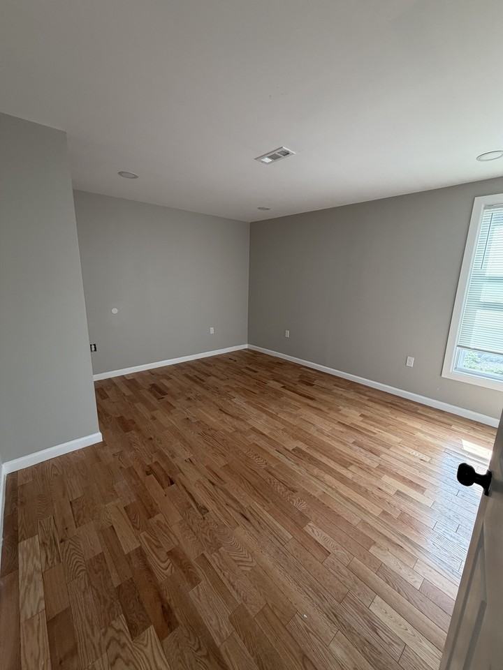 97 Plymouth St #3 - Photo 7 of 7