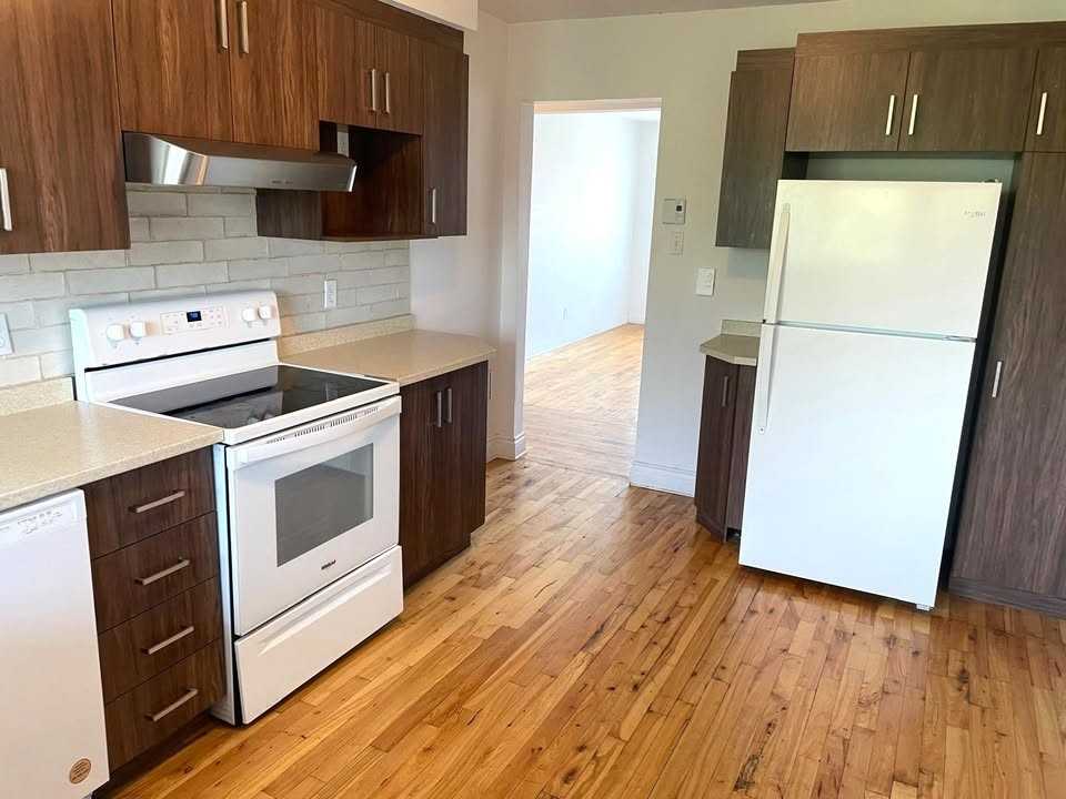 2955 Boulevard Langelier - Photo 3 of 8