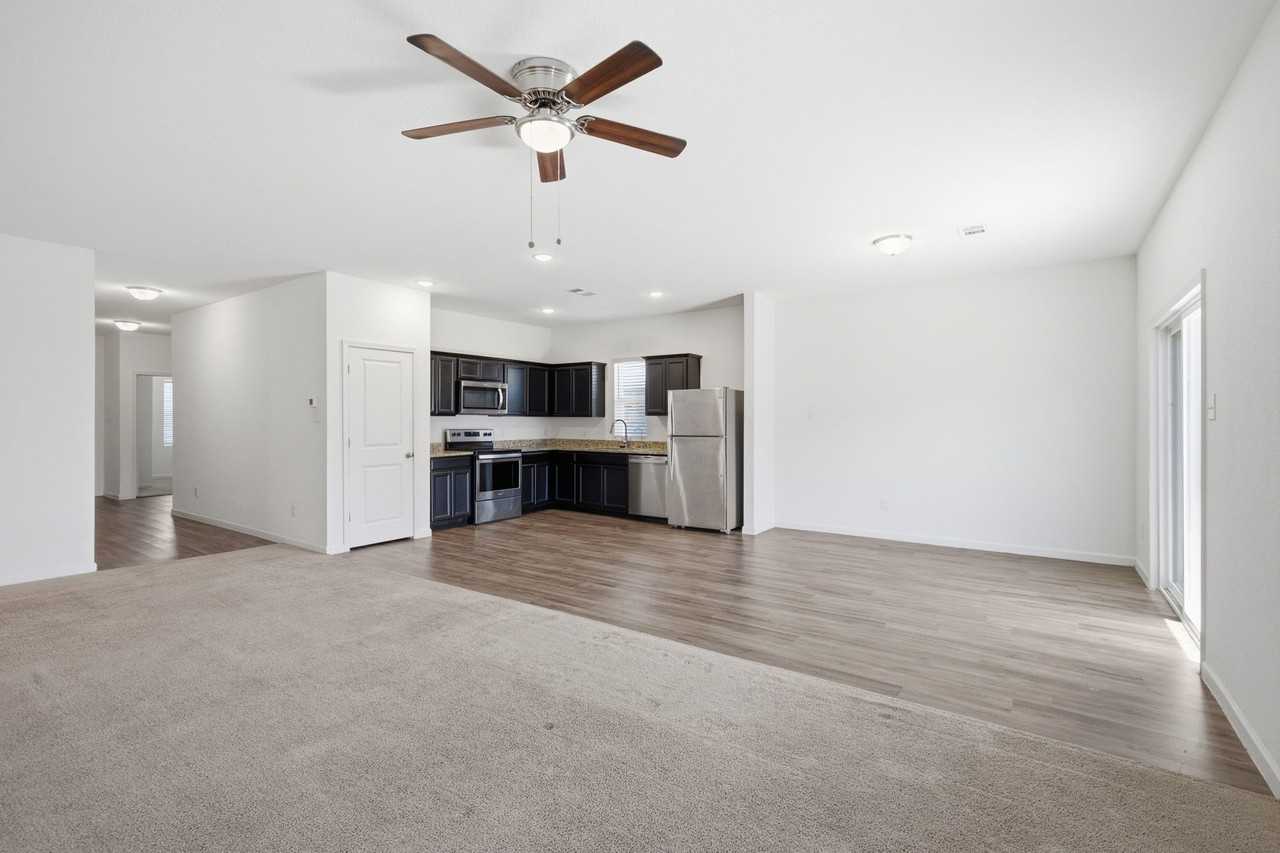 5325 Stone Meadow Ln - Photo 3 of 32