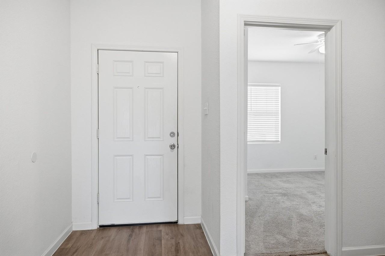 5325 Stone Meadow Ln - Photo 6 of 32