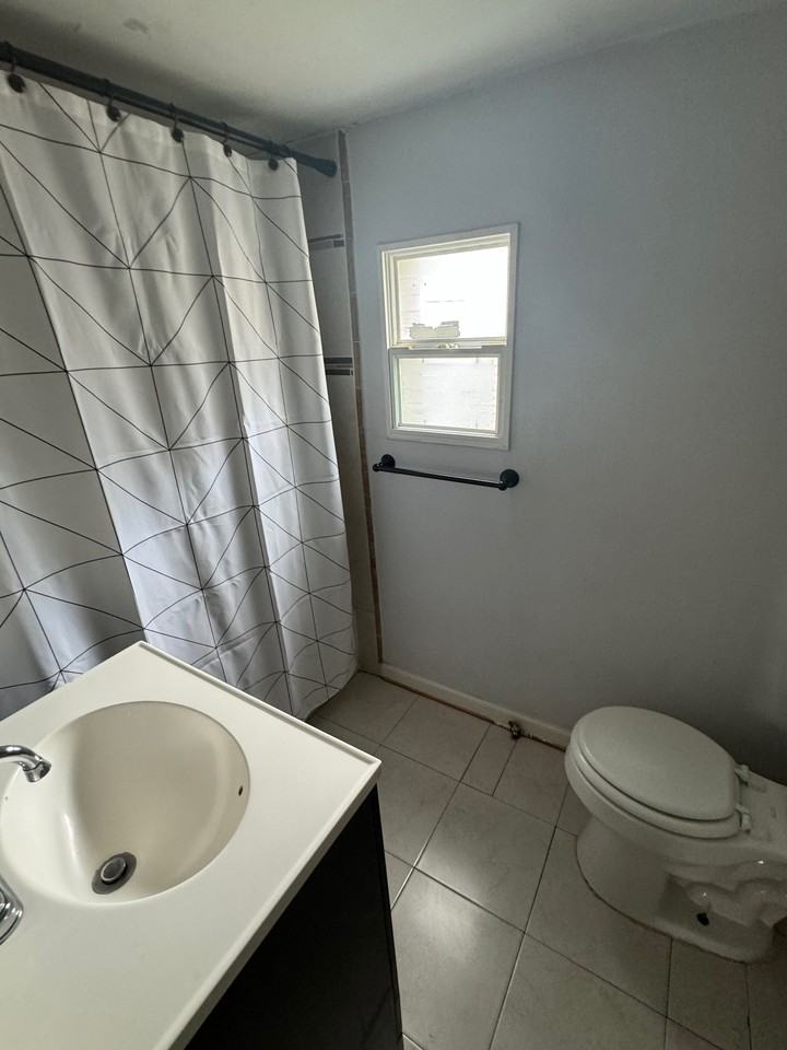 843 Blossom Way #1 - Photo 6 of 7