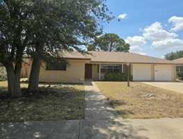 featured image of 2905 Byron Ave