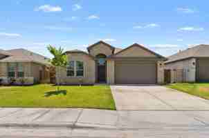 featured image of 2008 Raleigh Point Dr