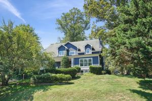 featured image of 1530 Forest Villa Ln #1