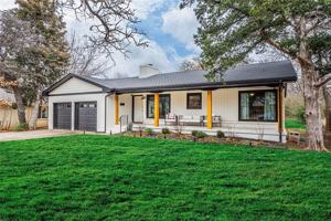 featured image of 812 East Dr