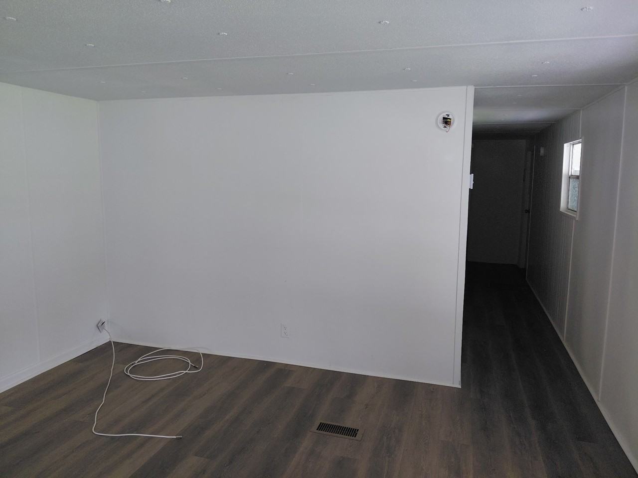 202 Monroe Ave - Photo 5 of 20
