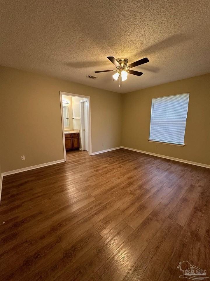 2374 Windstone Dr - Photo 7 of 14