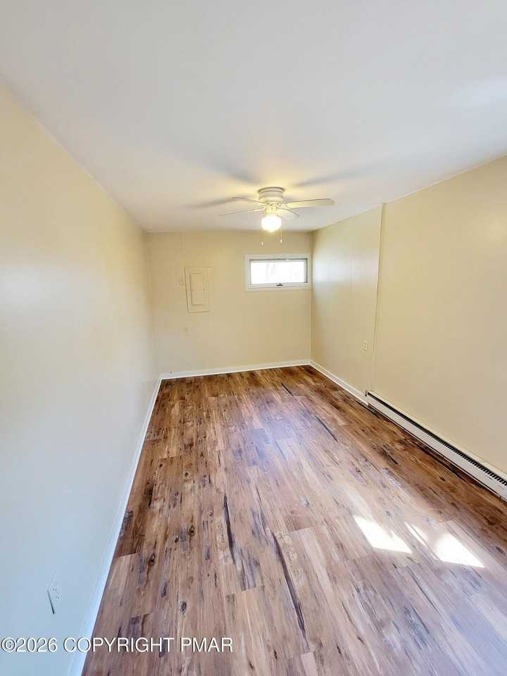 264 Acres Rd - Photo 6 of 9
