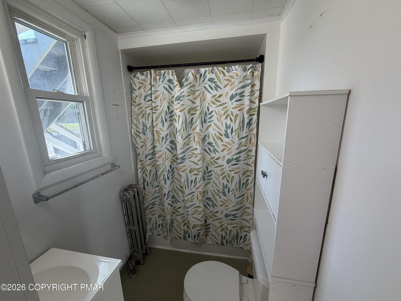 226 Spring St #A - Photo 5 of 6