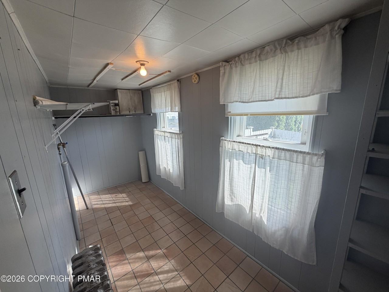 226 Spring St #A - Photo 6 of 6