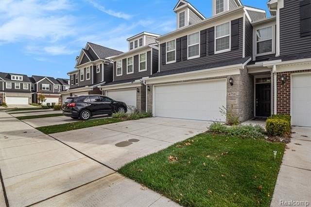 4759 Glenora Dr - Photo 3 of 26