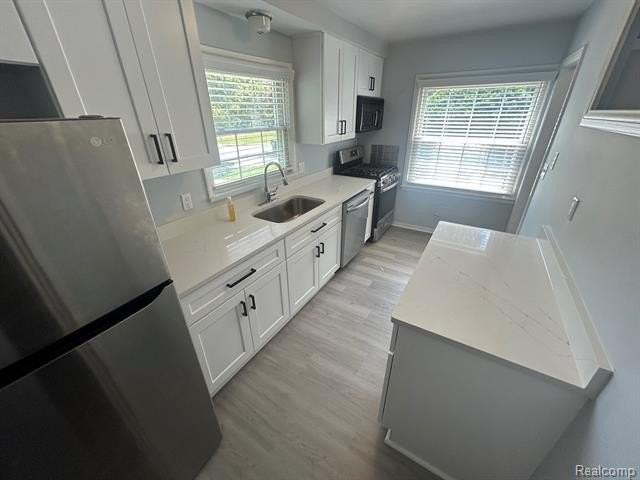 4121 Seminole Dr - Photo 5 of 16