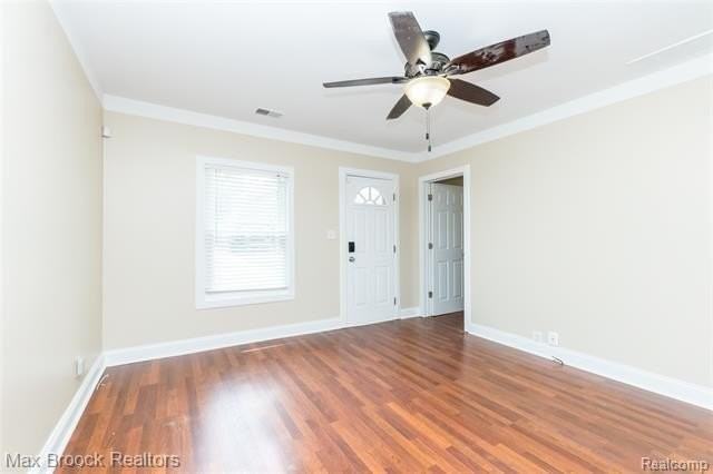 2742 Inman St - Photo 6 of 21