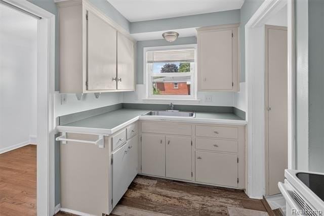 22864 Lambrecht Ave - Photo 4 of 22