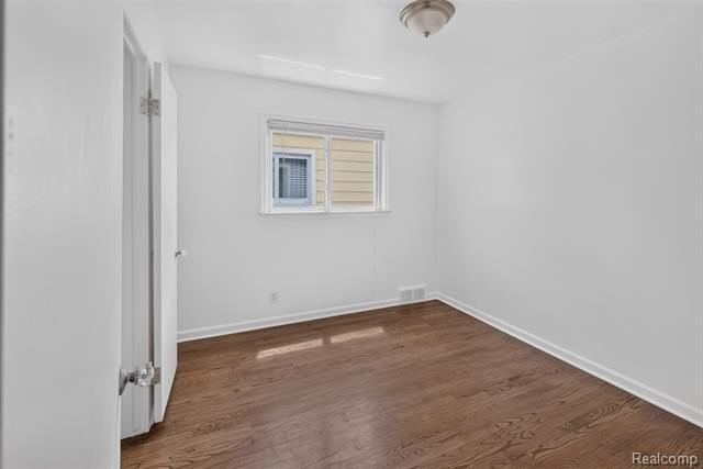 22864 Lambrecht Ave - Photo 6 of 22