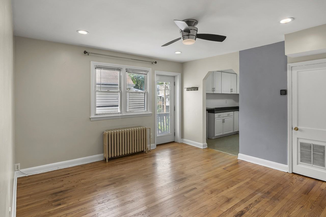 1332 Dellwood Ave #2 - Photo 5 of 21