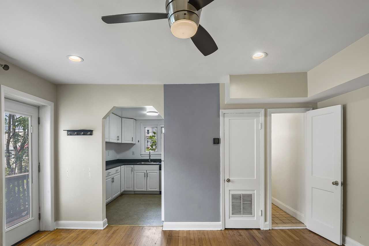1332 Dellwood Ave #2 - Photo 7 of 21