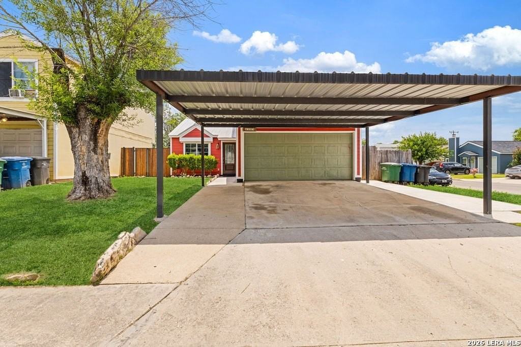 6202 Valley Pawn - Photo 2 of 19