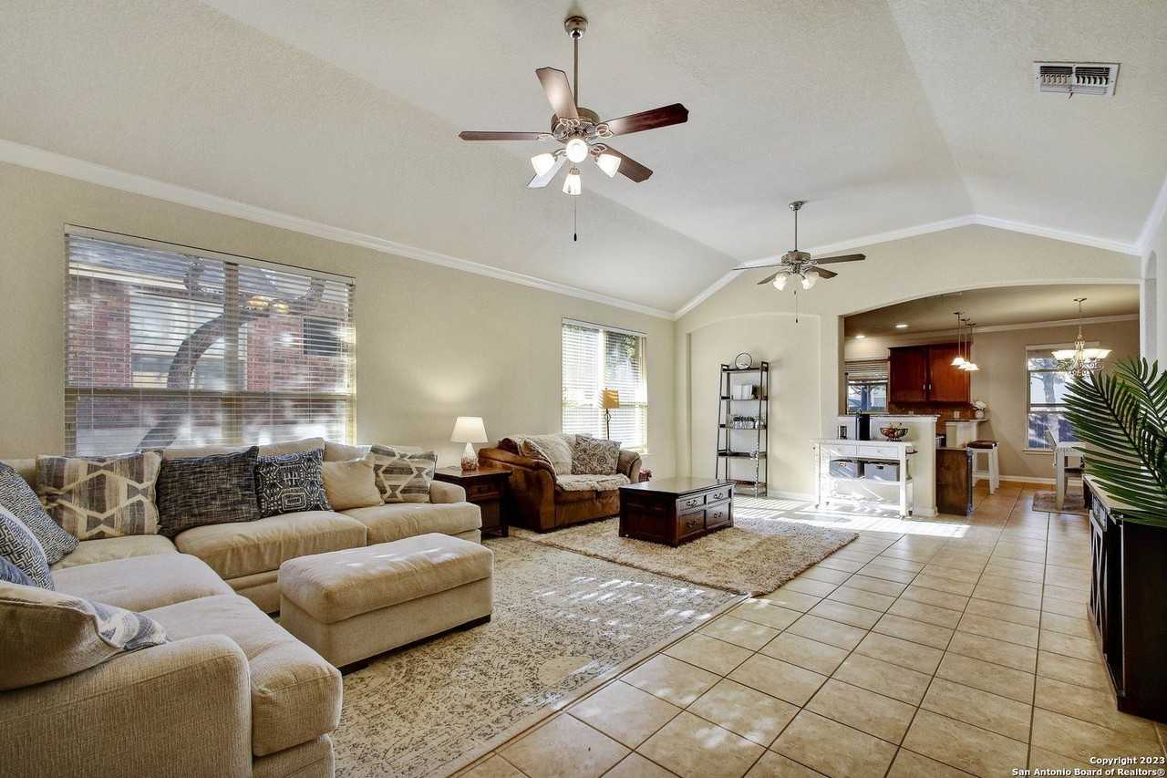 11619 Belicena Rd - Photo 3 of 28